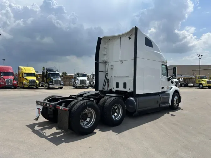 2021 Peterbilt 579