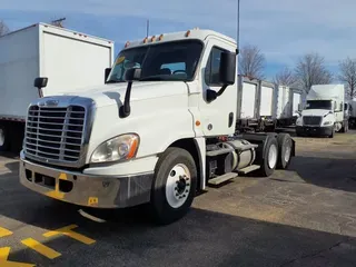 2018 FREIGHTLINER/MERCEDES CASCADIA 125