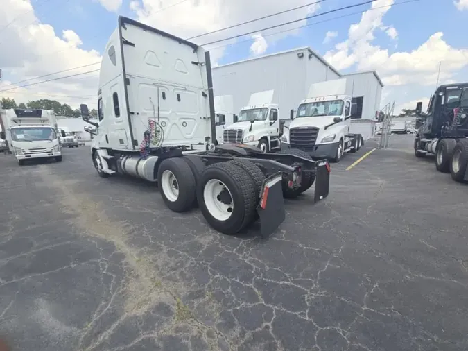 2020 FREIGHTLINER NEW CASCADIA PX12664