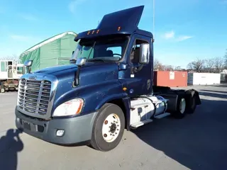 2016 FREIGHTLINER/MERCEDES CASCADIA 125