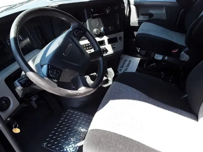 2018 FREIGHTLINER CASCADIAbcb06c044ca68670e9bbe19f5dfbb79b