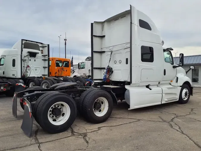 2020 NAVISTAR INTERNATIONAL LT625 SLPR CAB