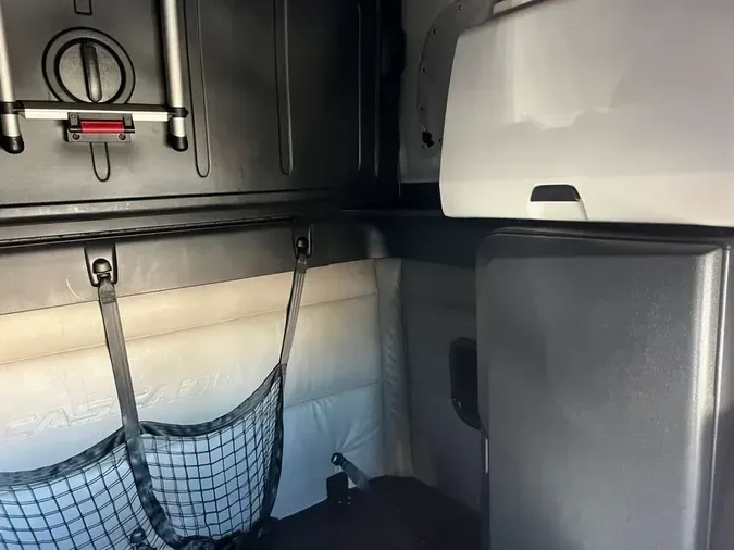 2022 Freightliner Cascadia