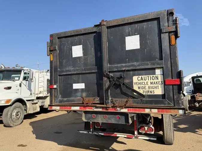 2007 FREIGHTLINER BUSINESS CLASS M2 106