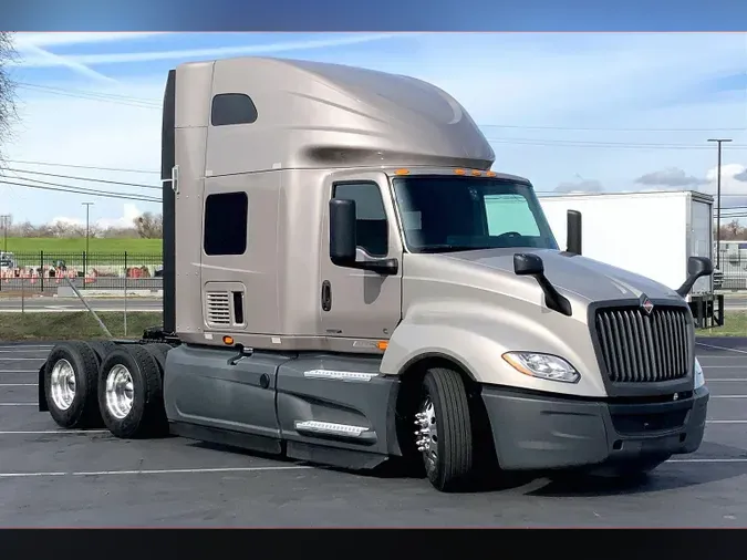 2022 INT LT625 6x4bcb7cda54ca409d2a802a2c4dd47a3b2