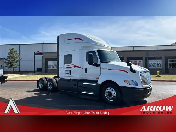 2022 INTERNATIONAL LT