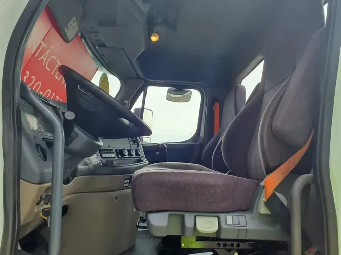 2019 FREIGHTLINER/MERCEDES CASCADIA 125
