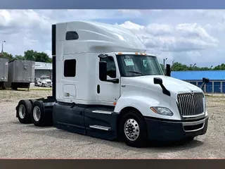 2023 INT LT625 6X4