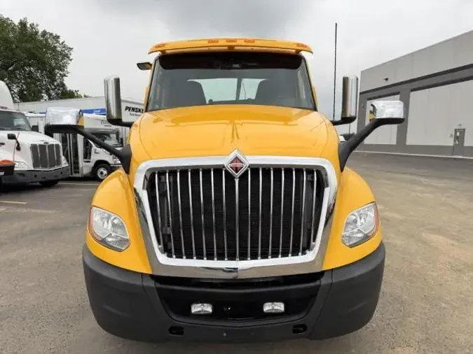 2021 International LT625