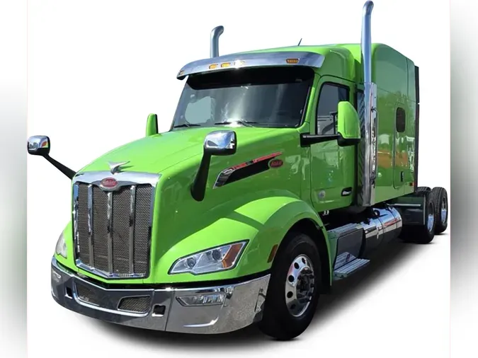2023 Peterbilt 579bcc768cd5fa7606fd61fa8c106a3fe63