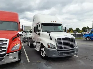 2019 FREIGHTLINER CASCADIA 125