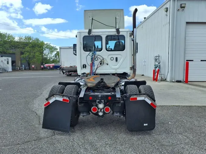 2020 FREIGHTLINER/MERCEDES NEW CASCADIA 116bcd0d9d1988a82b5769534c1643794c2