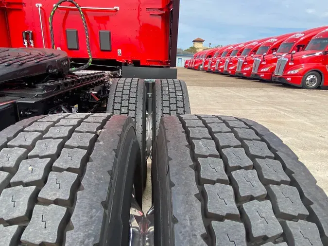 2026 Kenworth T680bcd2c9a70b487fed1e19679c6c89752c