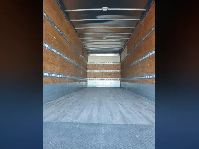 2019 FREIGHTLINER/MERCEDES M2 106