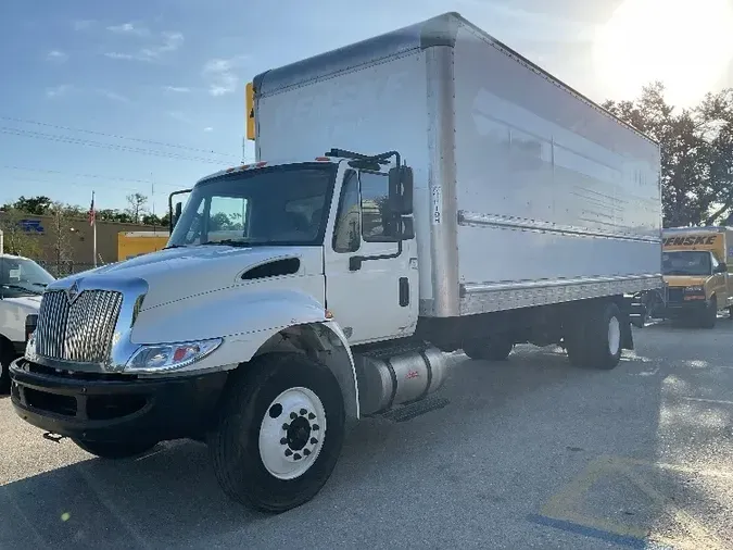 2018 International 4300