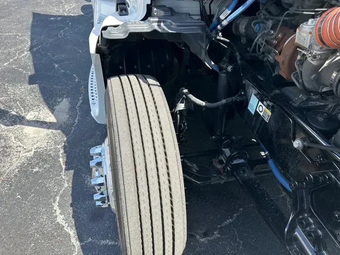 2022 Kenworth T680