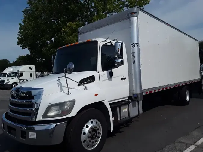 2018 HINO HINO 338bce03cb5f41736a985d22966ee1521ab