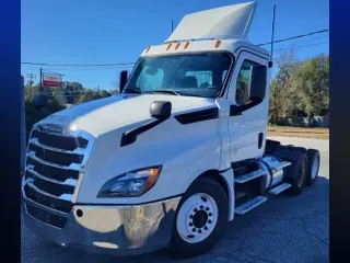 2019 FREIGHTLINER/MERCEDES NEW CASCADIA PX12664
