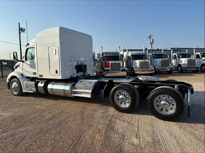 2024 Peterbilt 579