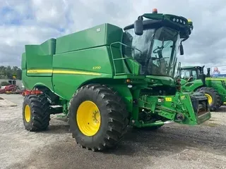 2018 John Deere S770