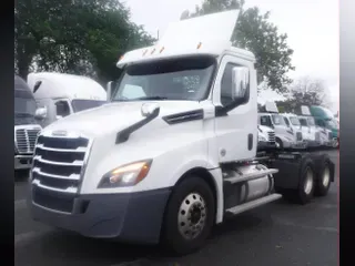 2020 FREIGHTLINER NEW CASCADIA PX12664