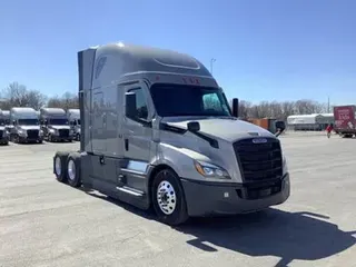 2023 Freightliner Cascadia