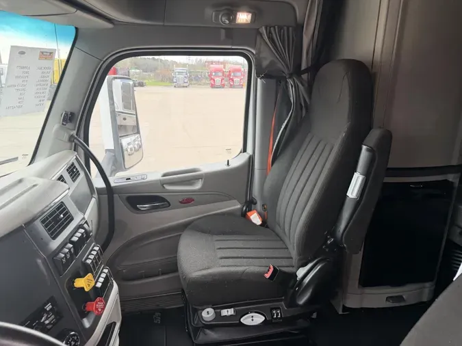 2021 Peterbilt 579bceb357f3b8883d05768b3d6b783f277