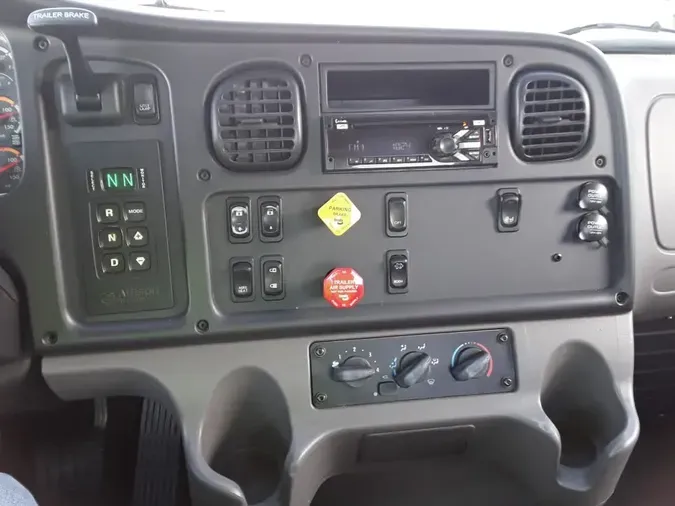 2018 FREIGHTLINER/MERCEDES M2 106bcecdf6ea84d208011c0899333cc3aff