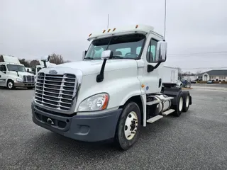 2017 FREIGHTLINER/MERCEDES CASCADIA 125