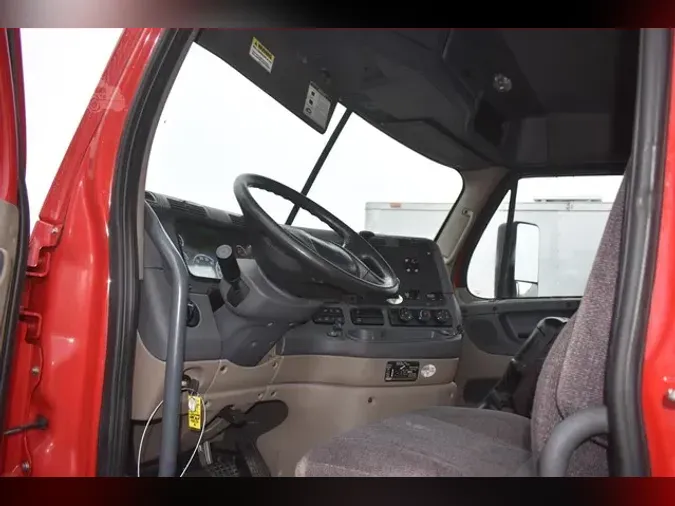 2017 FREIGHTLINER CASCADIA 113