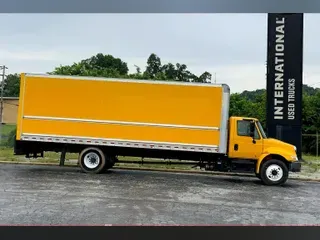 2019 International 4300 SBA 4X2