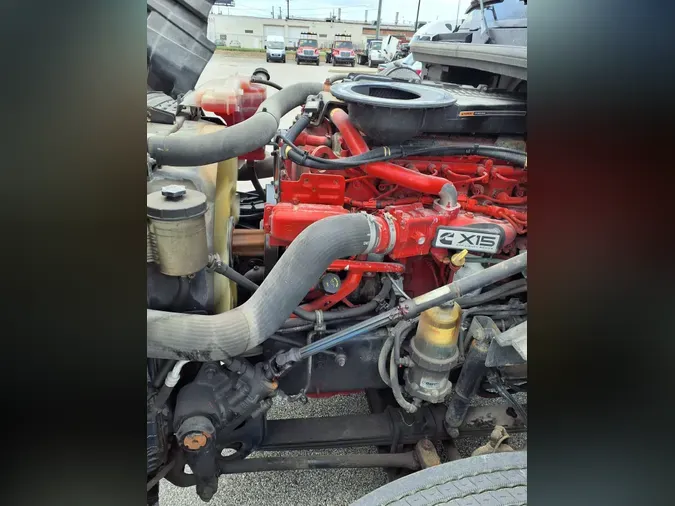 2019 NAVISTAR INTERNATIONAL LT625 SLPR CABbcf90634e49f6b66fdcbe4dfdeb23627