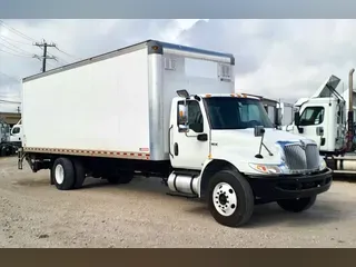 2020 NAVISTAR INTERNATIONAL MV607 (4X2)