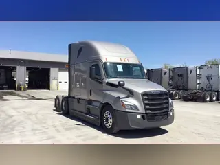 2021 Freightliner Cascadia