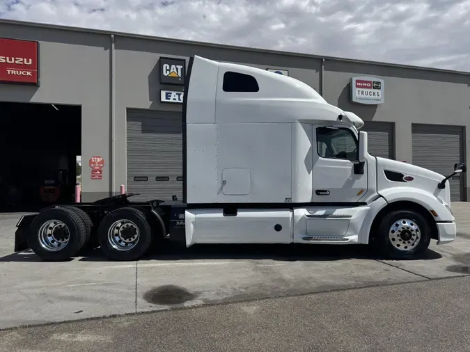 2022 Peterbilt 579