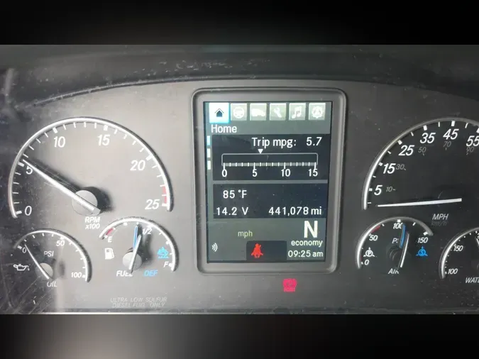 2021 Freightliner Cascadia 126bd0285fd13966dd6610bc61404e040e6