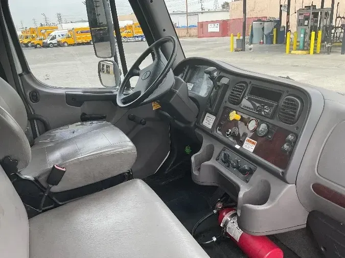 2019 Freightliner M2