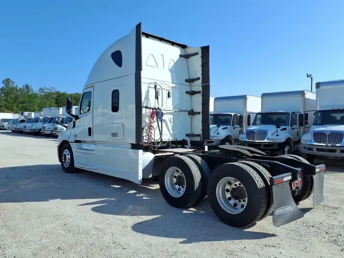 2019 FREIGHTLINER NEW CASCADIA PX12664