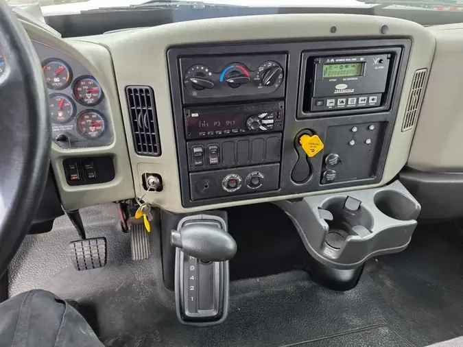 2017 NAVISTAR INTERNATIONAL 4300