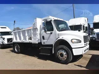 2013 FREIGHTLINER BUSINESS CLASS M2 106