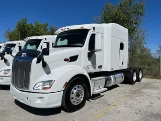 2021 Peterbilt 579