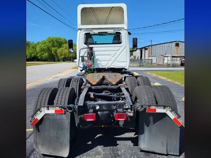 2018 NAVISTAR INTERNATIONAL LT625 DAYCAB T/A