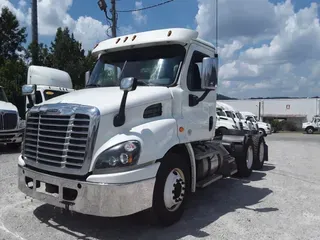 2019 FREIGHTLINER CASCADIA 113