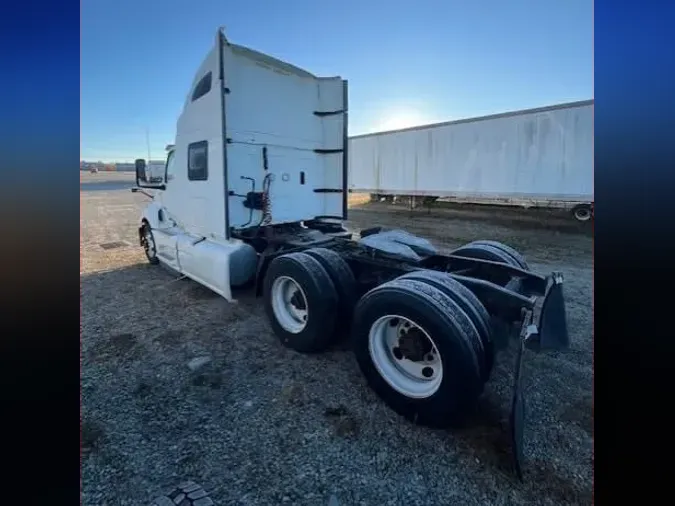 2020 NAVISTAR INTERNATIONAL LT625 SLPR CAB