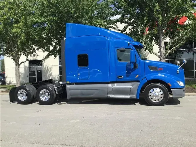 2019 PETERBILT 579