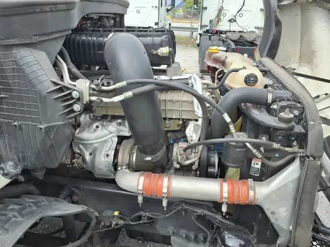 2019 FREIGHTLINER NEW CASCADIA PX12664