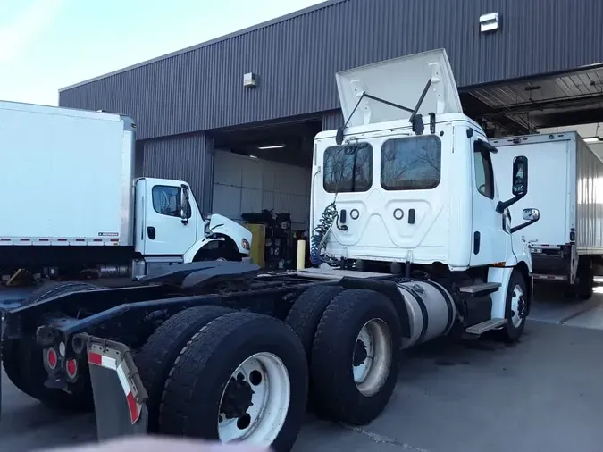 2018 FREIGHTLINER/MERCEDES NEW CASCADIA PX12664bd1bc93de6bb5beec73590f9ca60240f