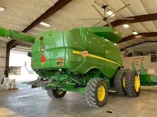 2013 John Deere S670