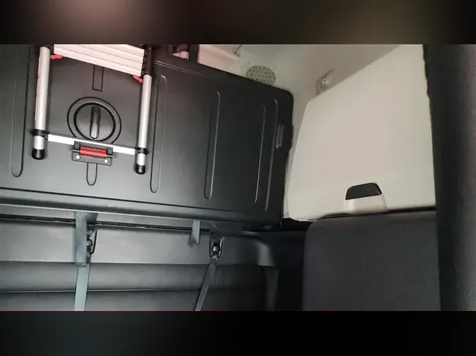 2023 FREIGHTLINER CA126