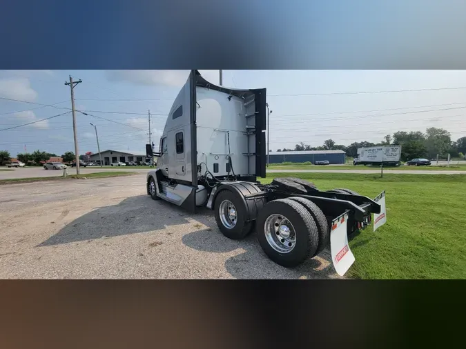 2023 Kenworth T680bd1f785d34fa9aca03751f3153ab0d7a